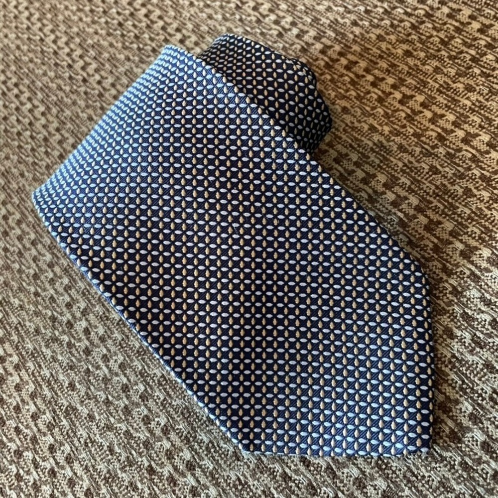 Brooks Brothers Makers Tie Navy Gold Geometric Silk Woven USA England Preppy